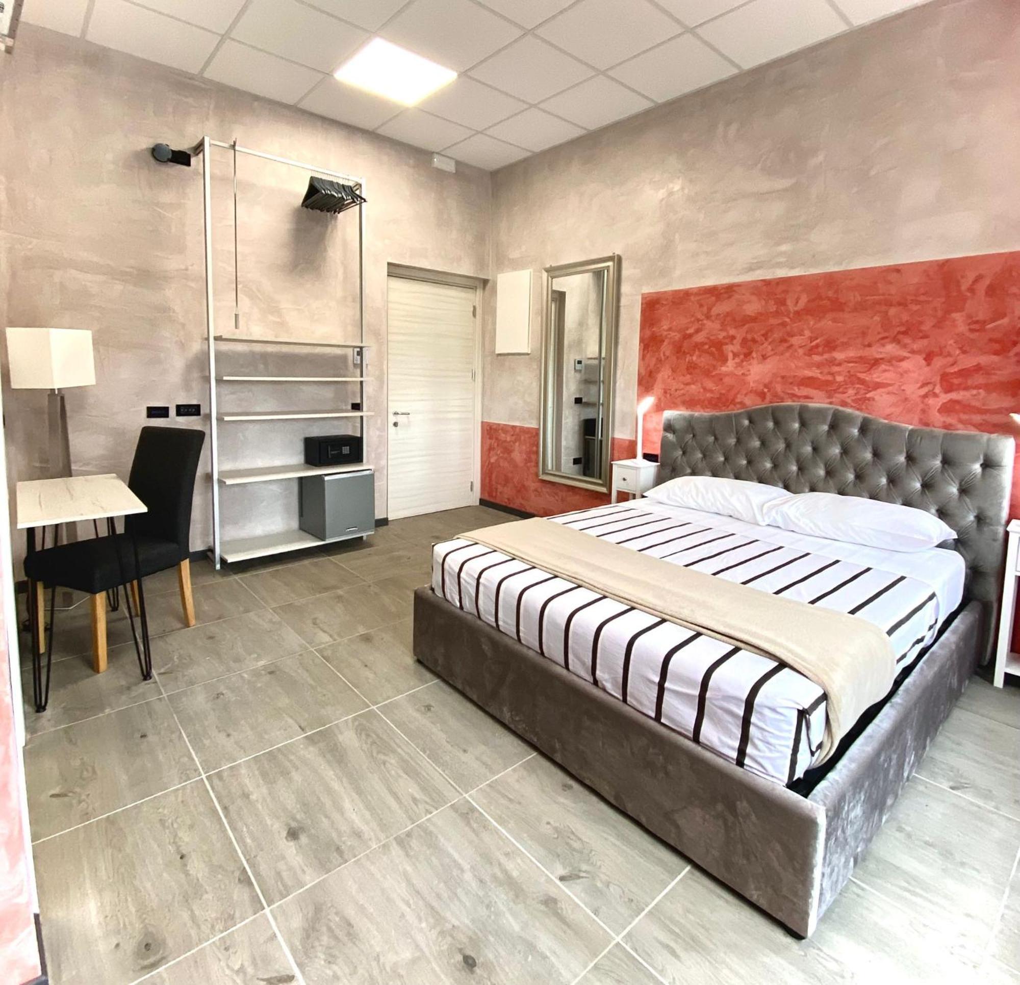 Hotel Tech Brembate Esterno foto