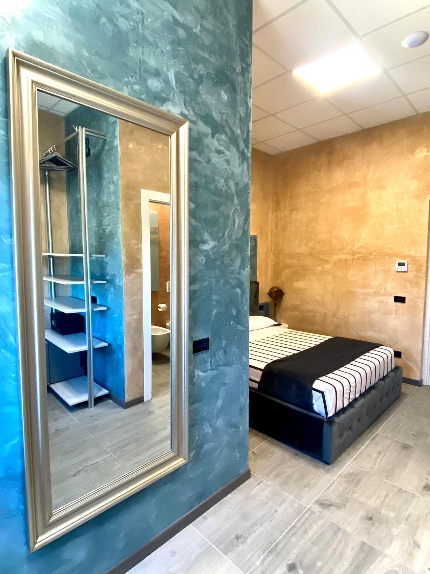 Hotel Tech Brembate Esterno foto