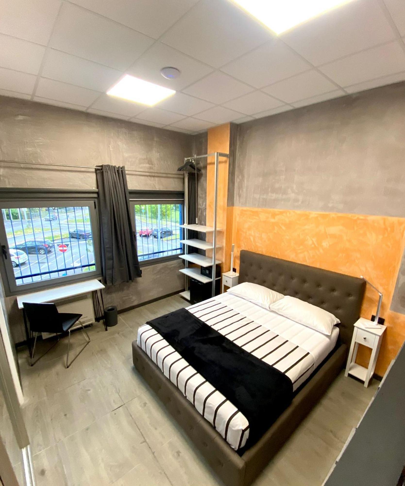 Hotel Tech Brembate Esterno foto